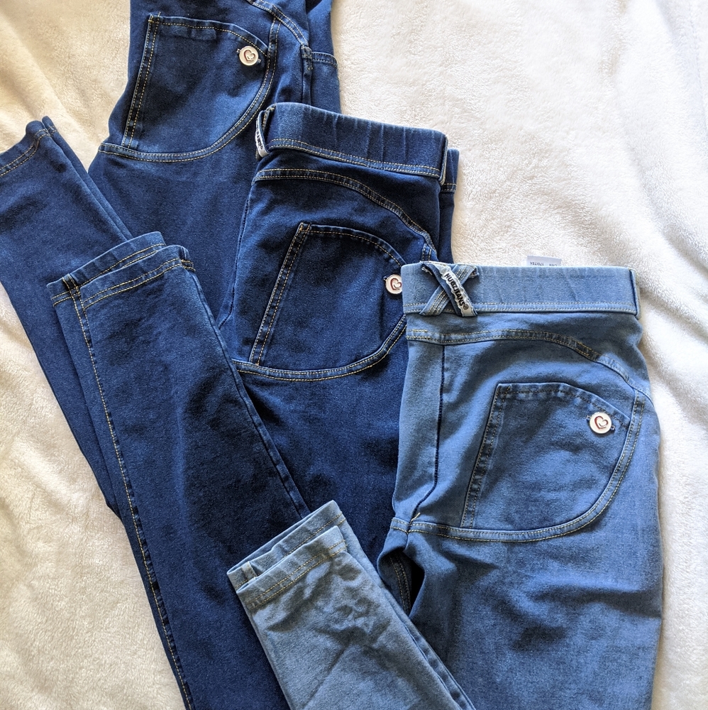 3 pairs of Hugz jeans like freddy wr.up